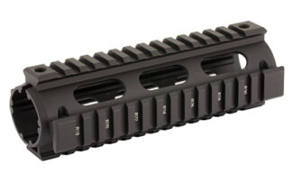 Leapers UTG Model 4/15 Carbine Quad Rail Handguard for AR-15, Hard-Coat Anodized Matte Black