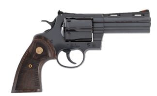 Colt Anaconda .44 Magnum Double Action/Single Action 4.25 in Blued Walnut 6-Round Revolver