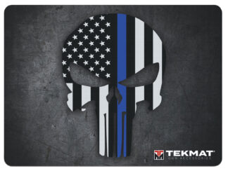 TekMat Ultra 20 Cleaning Mat 15x20 in Oil- and Water-Resistant Surface