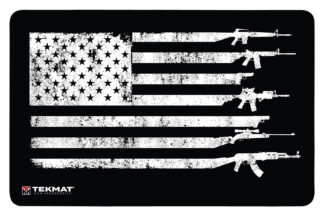 TekMat USA Gun Flag Door Mat 25 in x 42 in Black/White Rubber